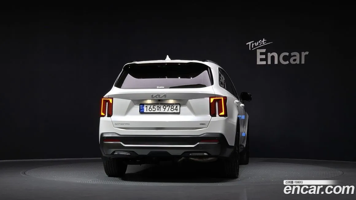 Kia Sorento — фото 4