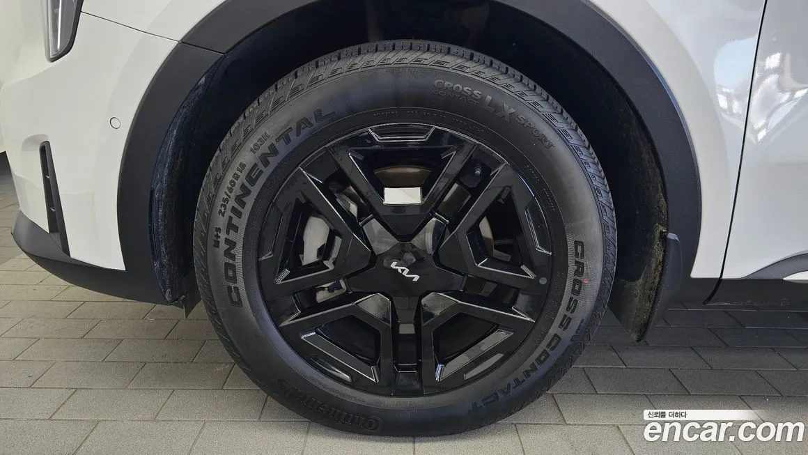 Kia Sorento — фото 5