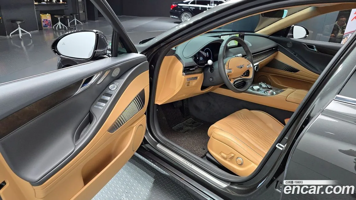 Genesis G80 — фото 10