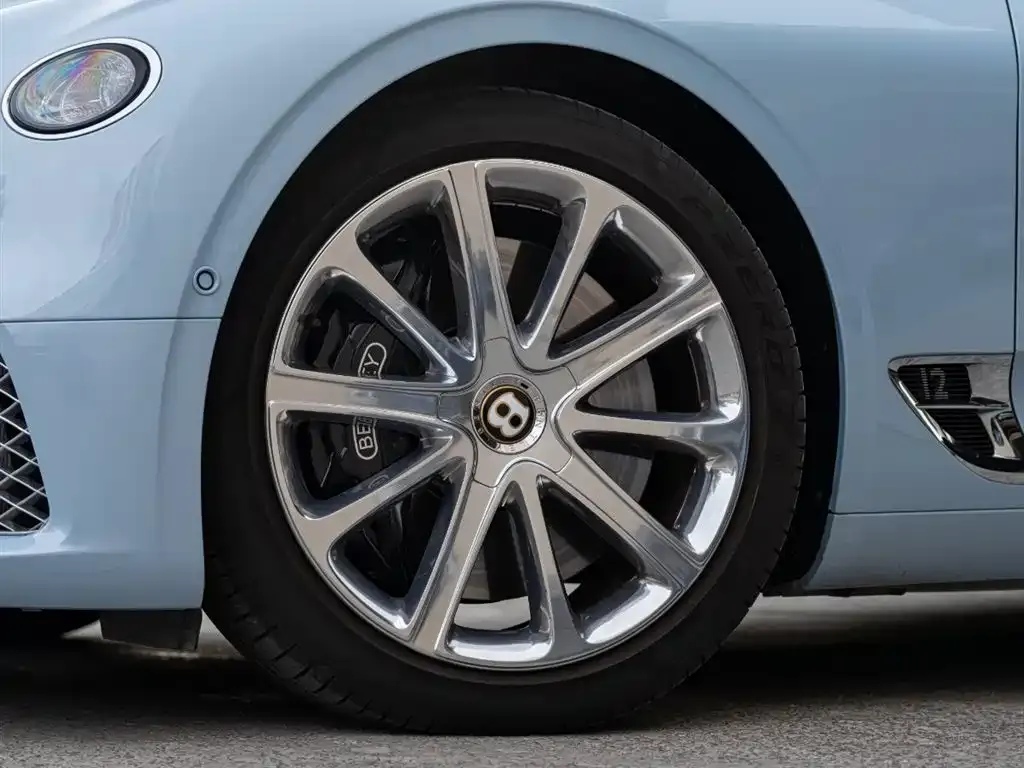 Bentley Continental 2021 из CN, фото 4
