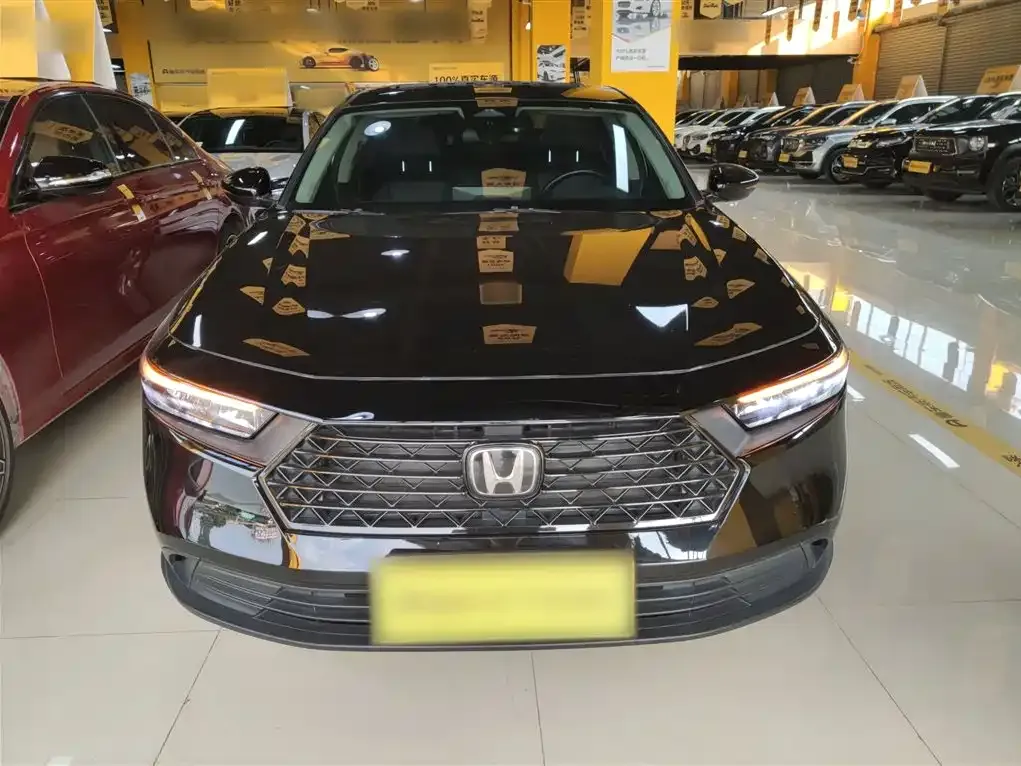Honda Accord 2023 из CN, фото 9