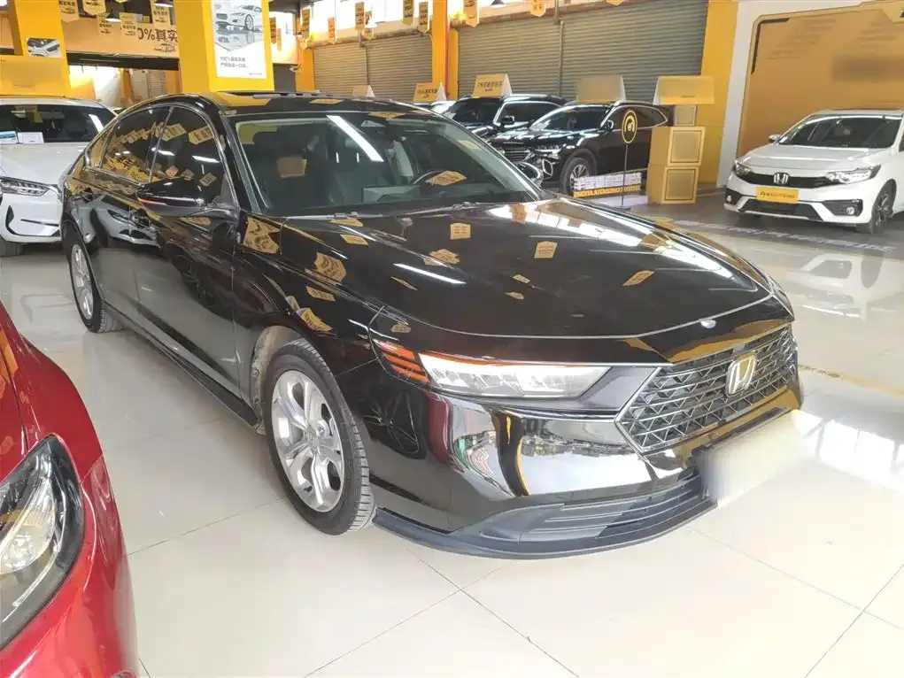 Honda Accord 2023 из CN, фото 8