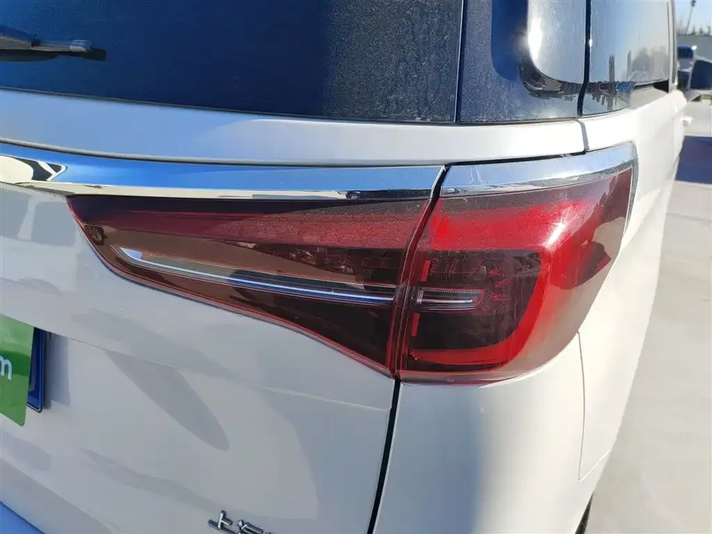 Buick GL8 2023 из CN, фото 4