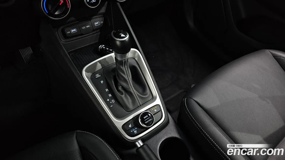 Hyundai Venue 2022 из KR, фото 9