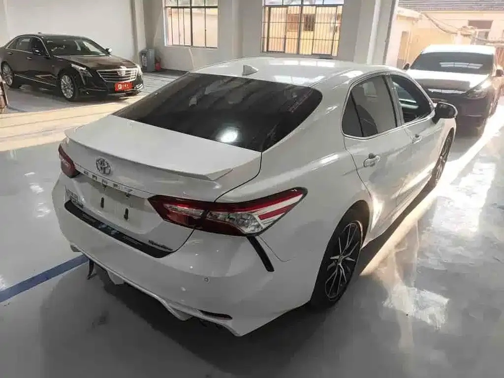 Toyota Camry 2022 из CN, фото 3
