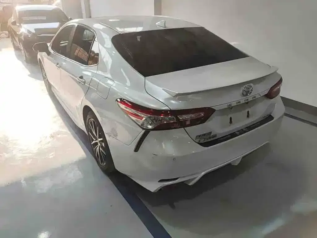 Toyota Camry 2022 из CN, фото 4