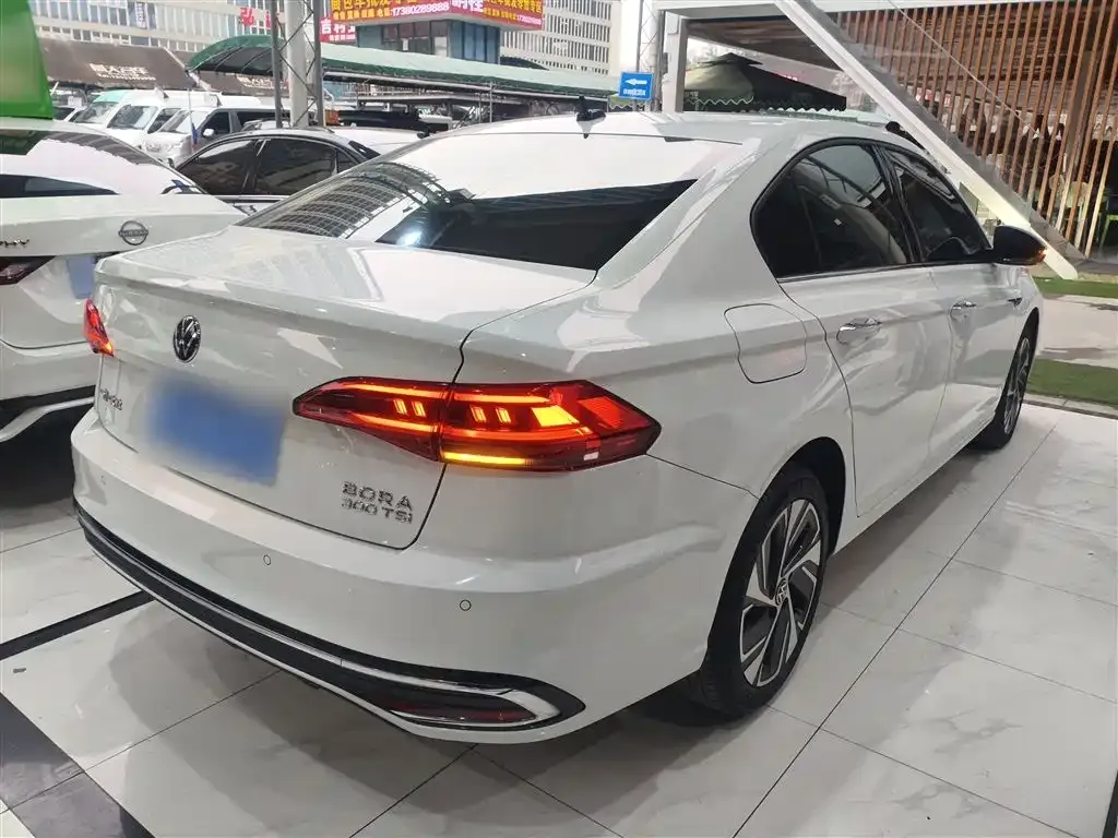 Volkswagen Bora 2024 из CN, фото 10