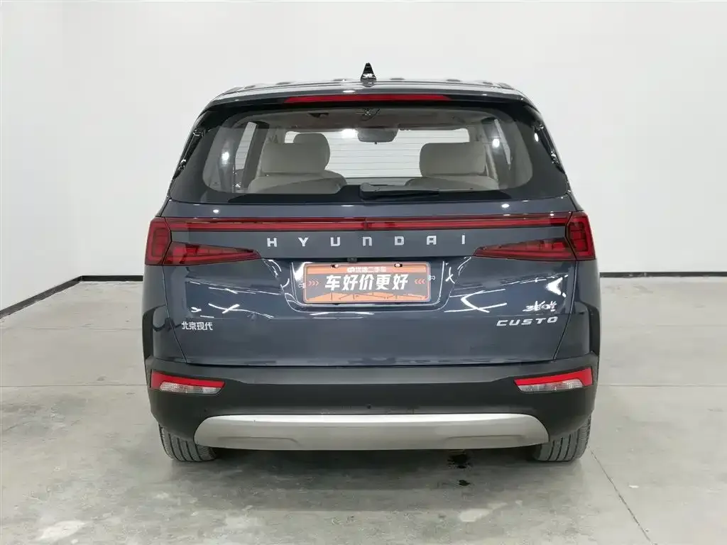 Hyundai Custo — фото 2