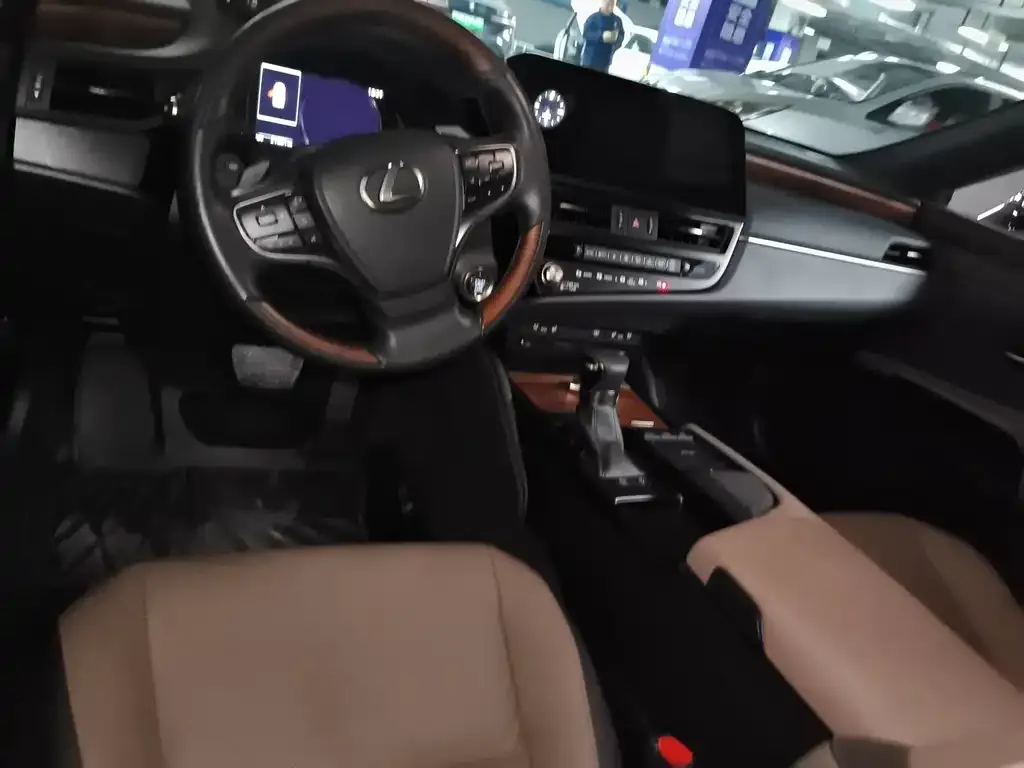 Lexus ES 2022 из CN, фото 4