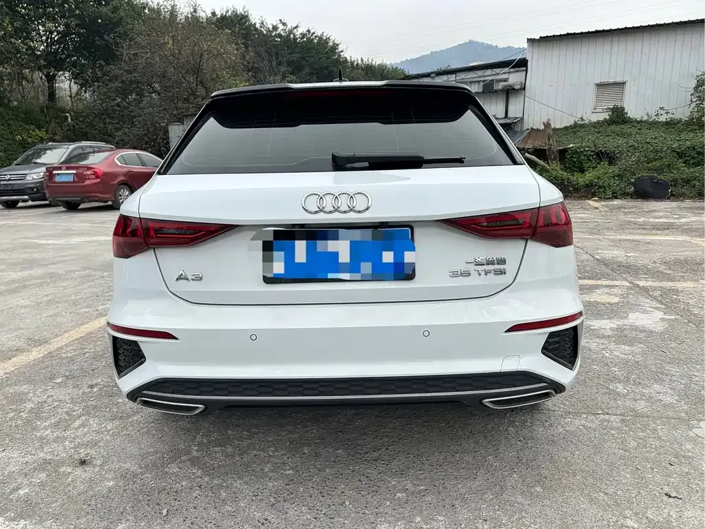 Audi A3 2022 из CN, фото 7