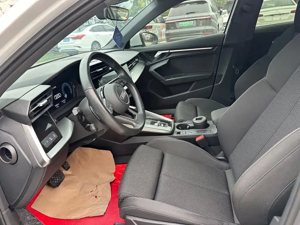 Audi A3 2022 из CN, фото 3