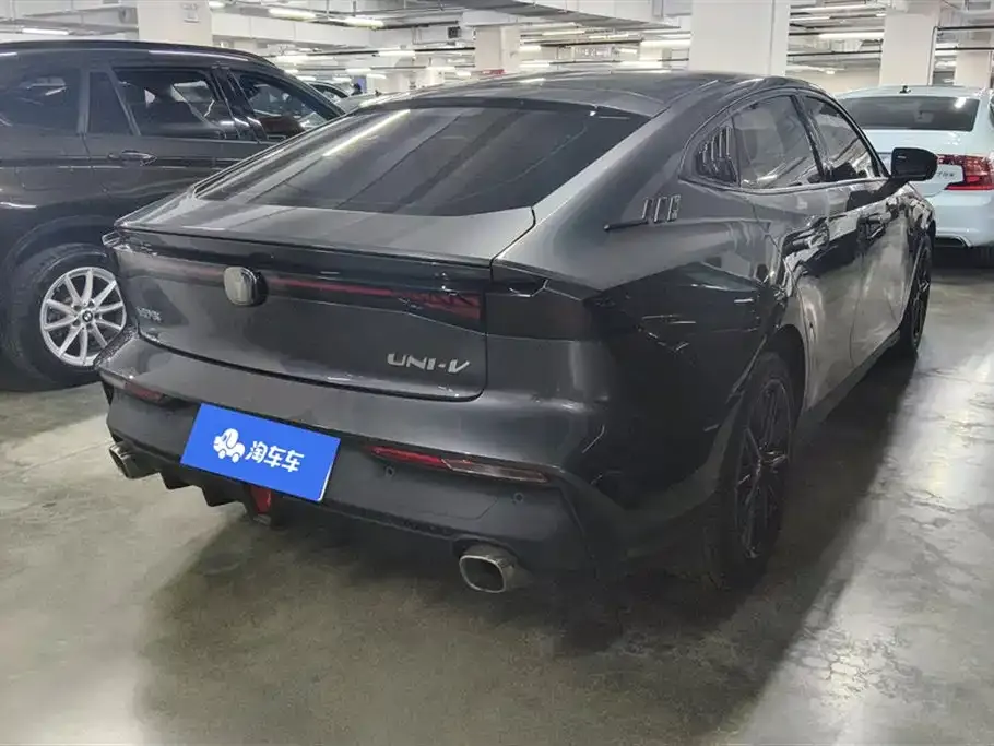 Changan UNI-V 2023 из CN, фото 6