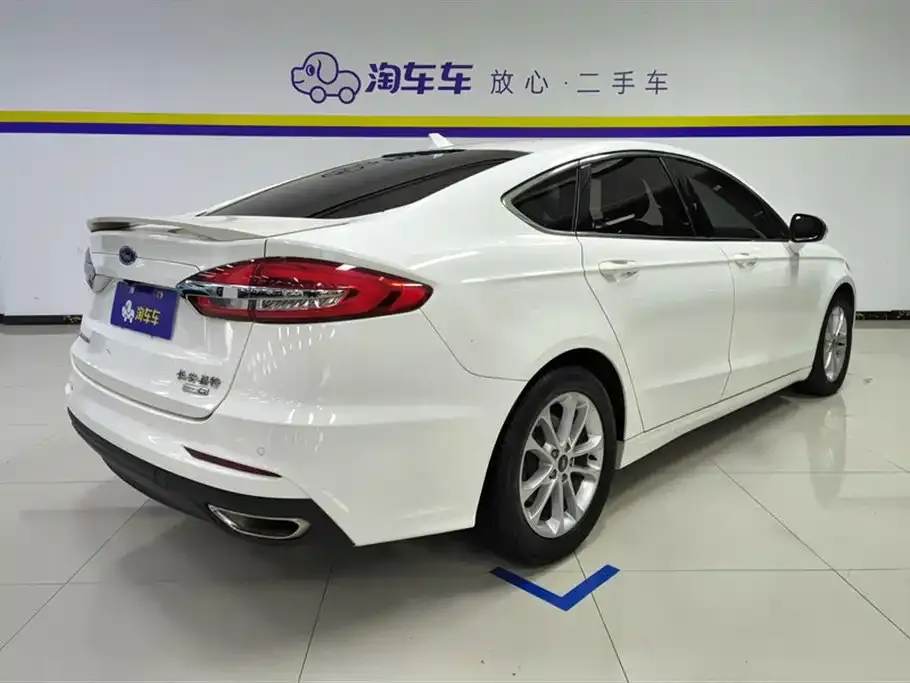 Ford Mondeo 2021 из CN, фото 6