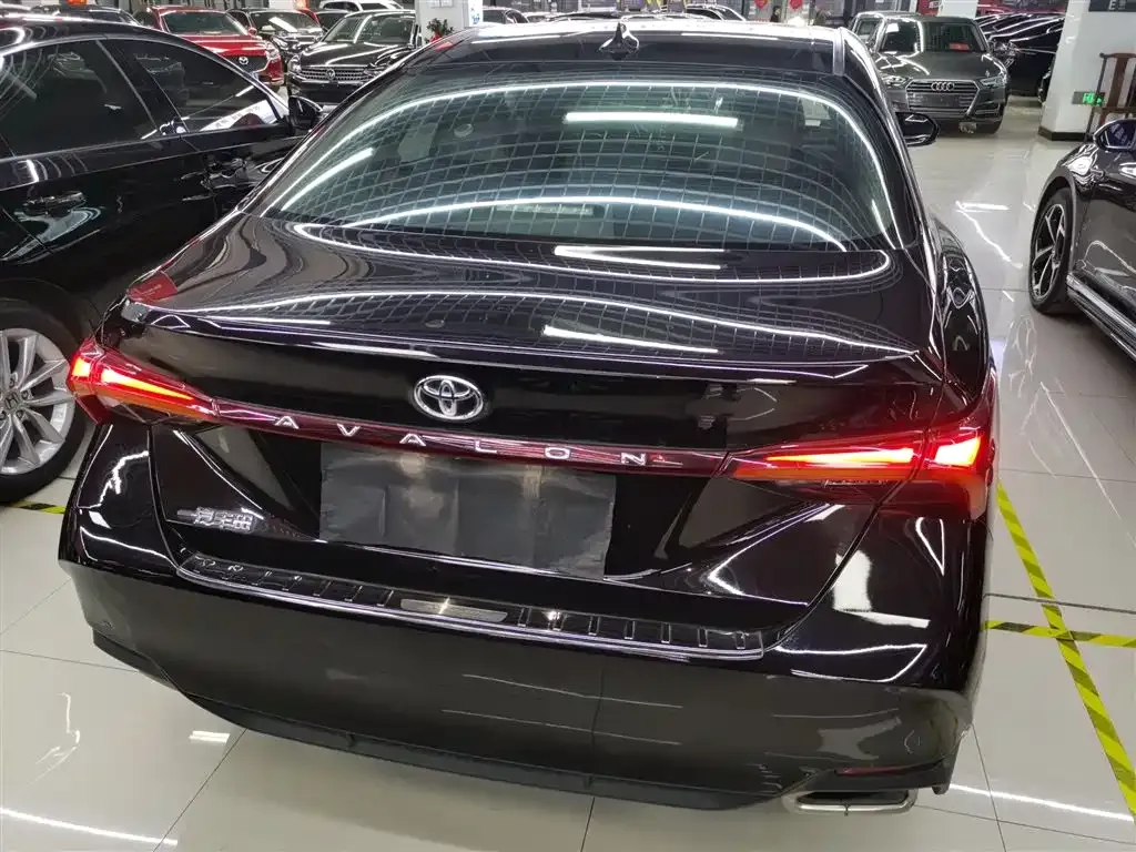 Toyota Avalon 2021 из CN, фото 3