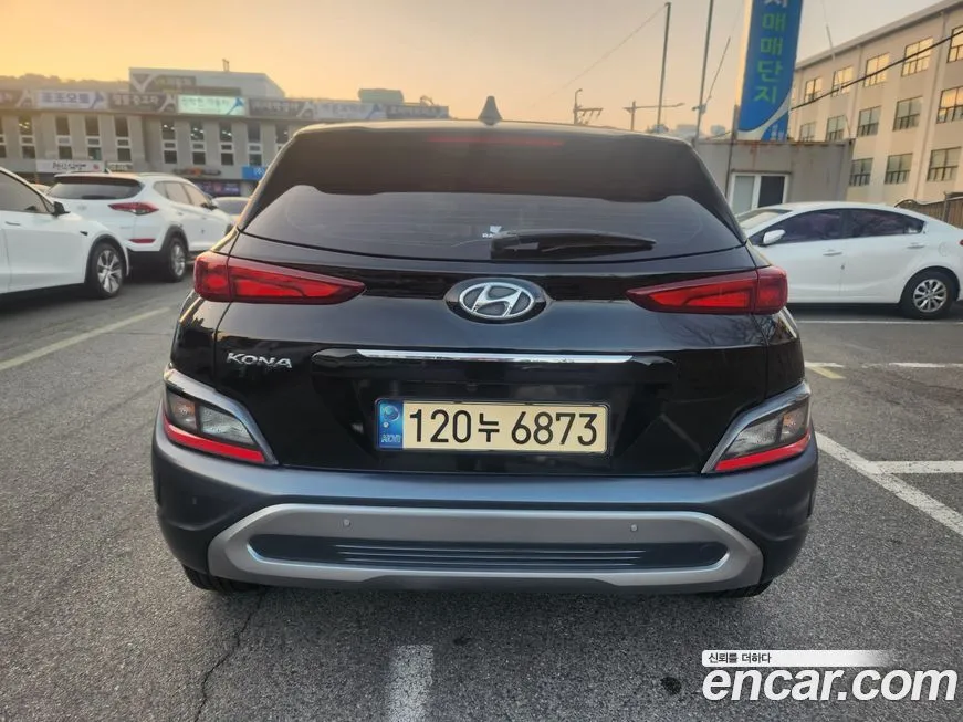 Hyundai Kona — фото 10