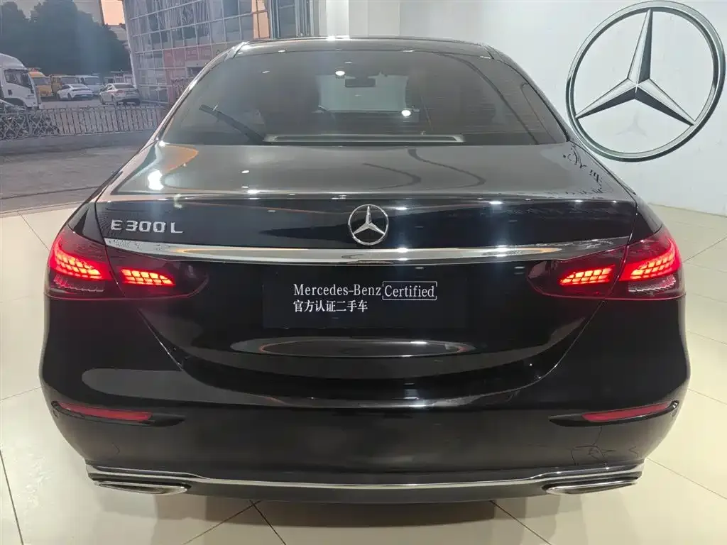 Mercedes-Benz E-Class 2023 из CN, фото 9