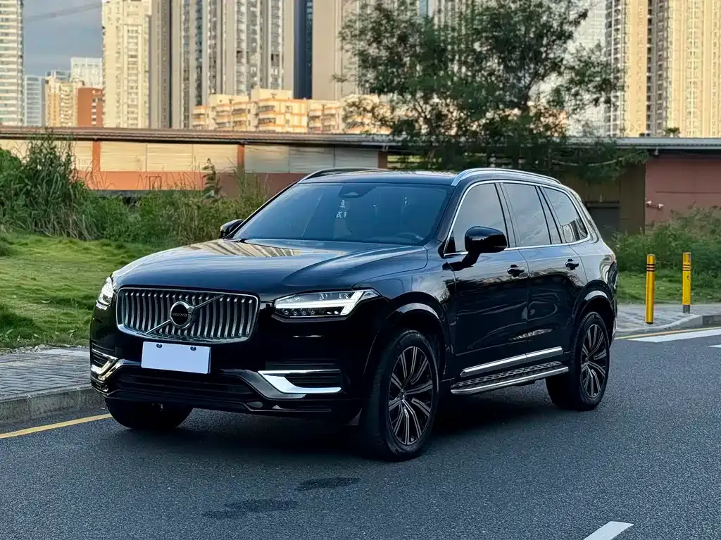 Volvo XC90 2023 из CN, фото 1