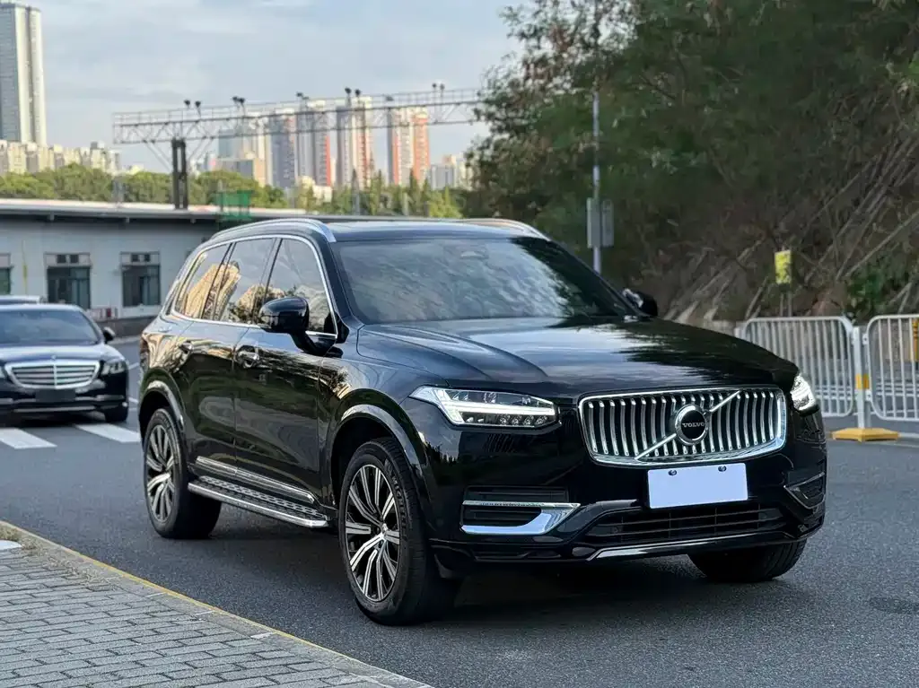 Volvo XC90 2023 из CN, фото 7