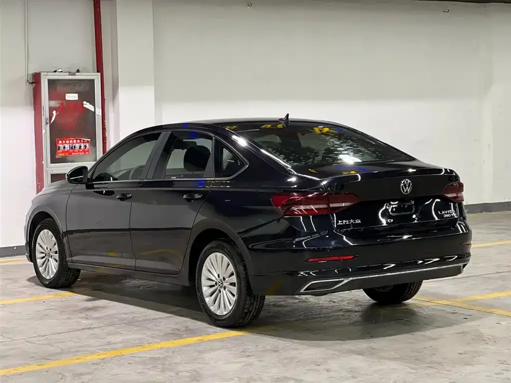 Volkswagen Lavida 2022 из CN, фото 10