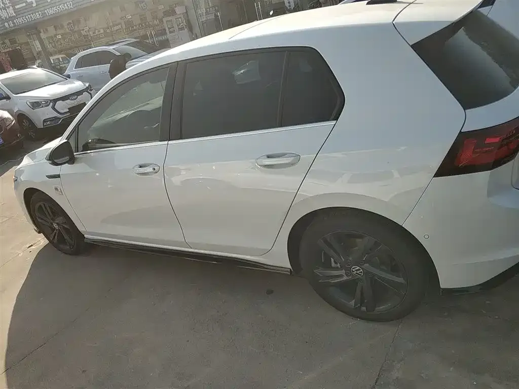 Volkswagen Golf 2022 из CN, фото 5