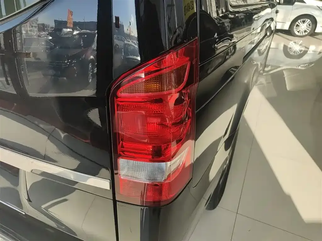 Mercedes-Benz Vito 2022 из CN, фото 10