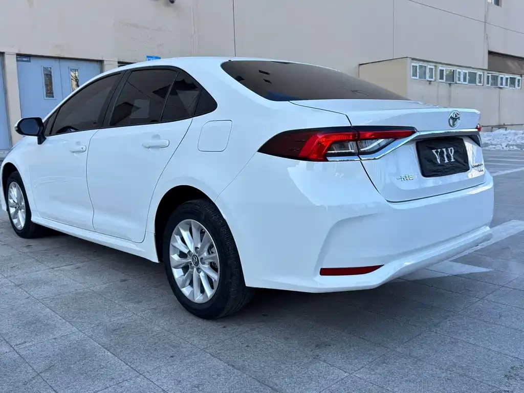 Toyota Corolla 2021 из CN, фото 6