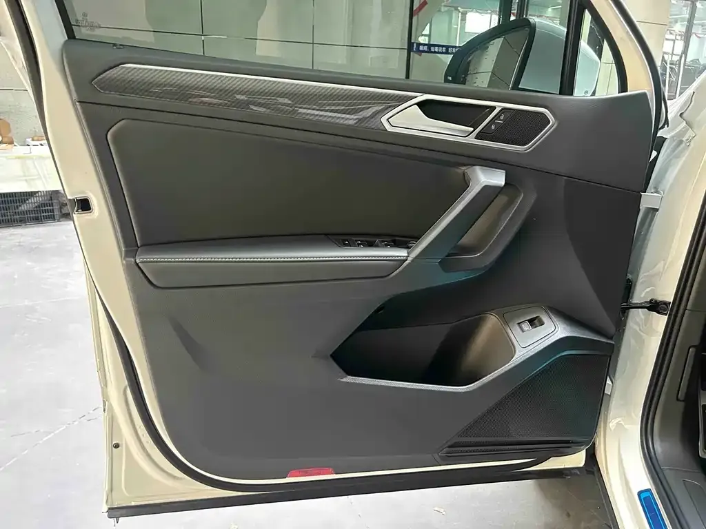 Volkswagen Tiguan L 2026 из CN, фото 6