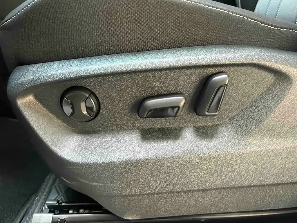 Volkswagen Tiguan L 2026 из CN, фото 10
