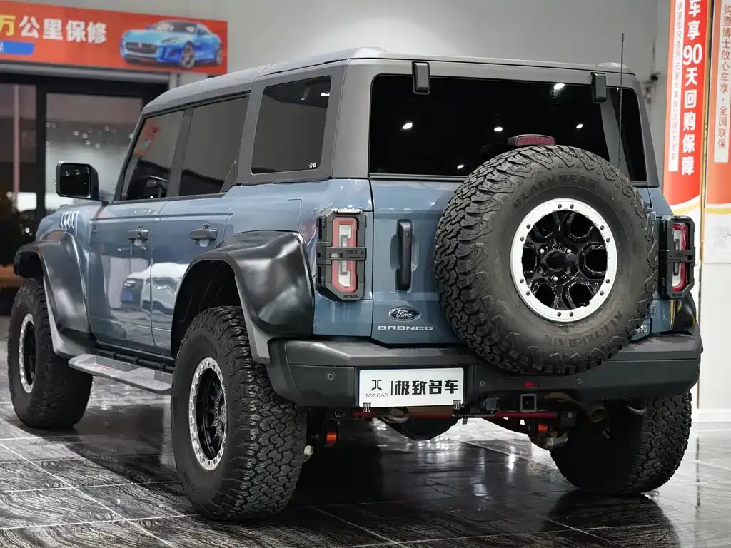 Ford Bronco 2024 из CN, фото 6