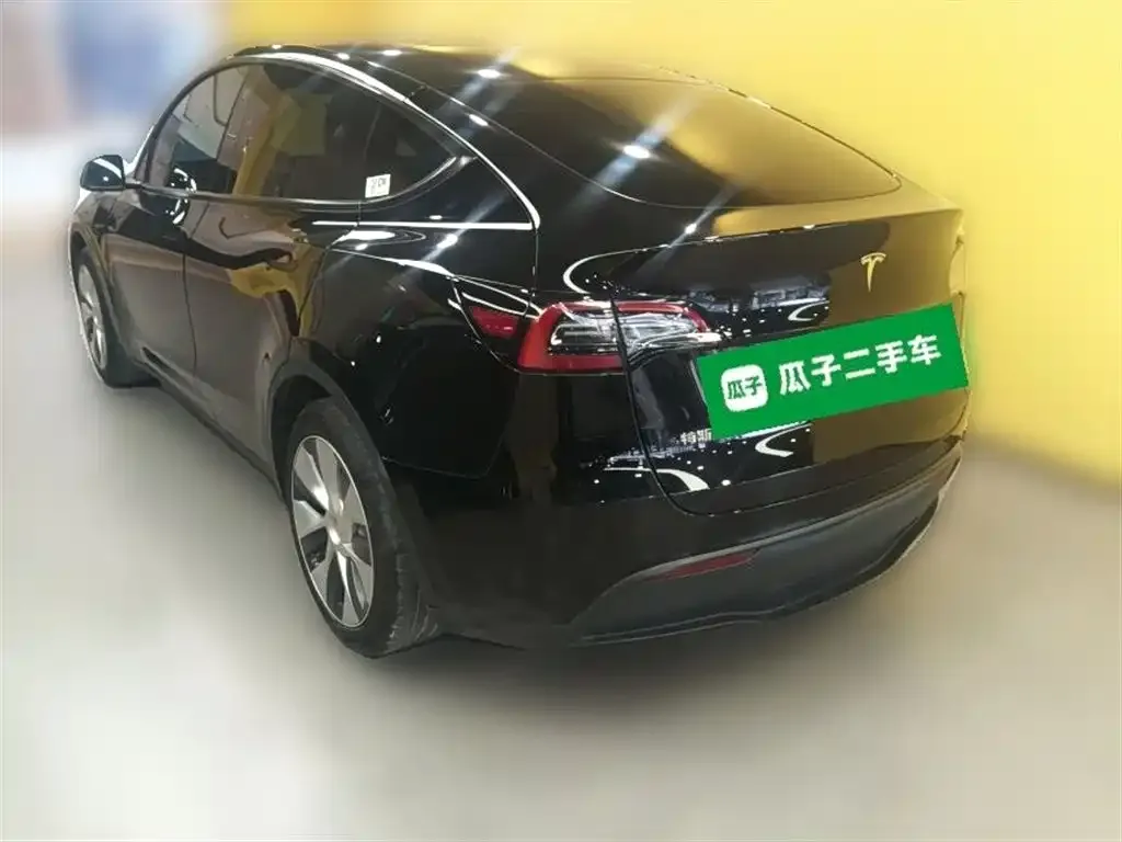 Tesla Model Y 2022 из CN, фото 3