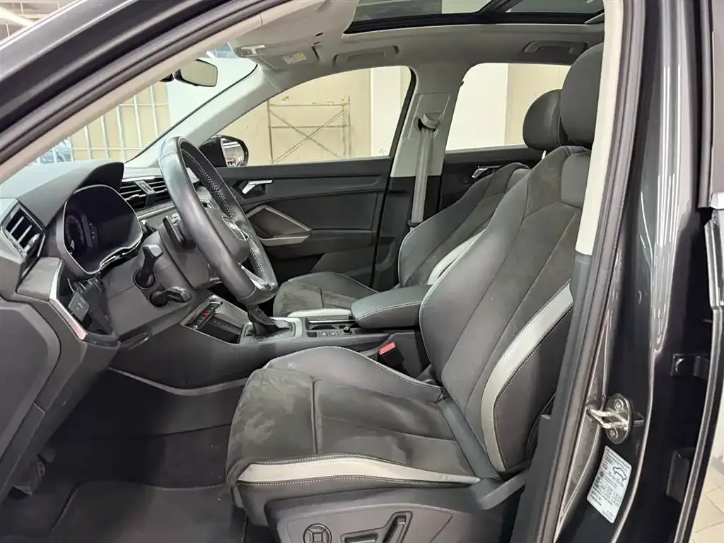 Audi Q3 2021 из CN, фото 3