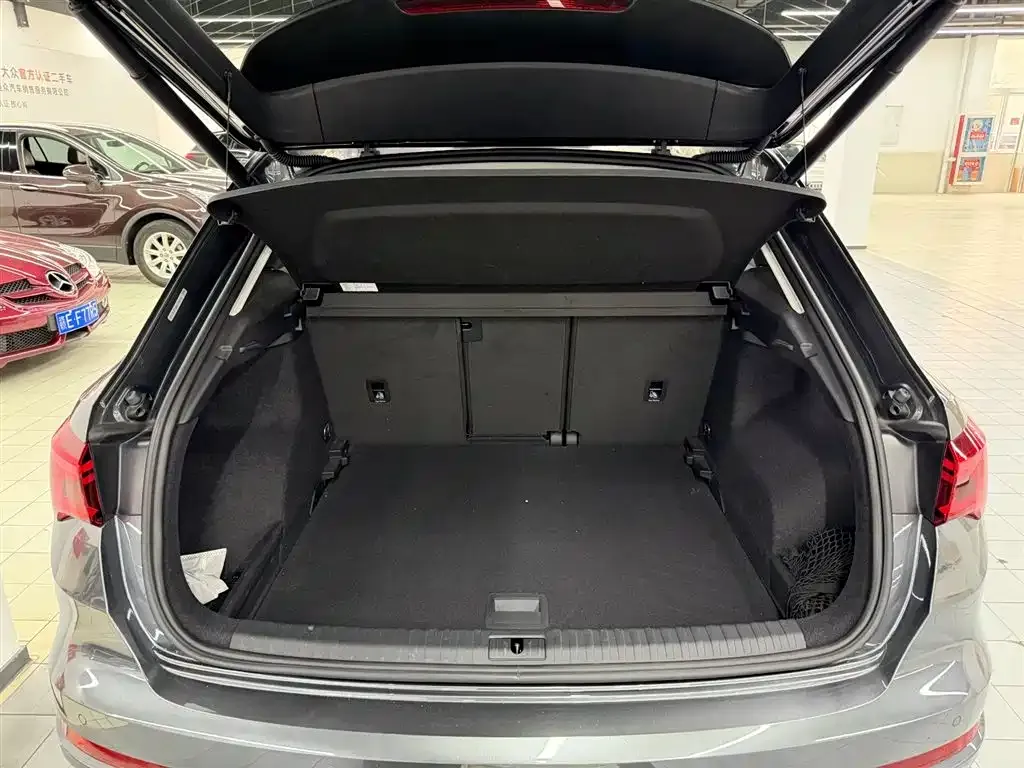Audi Q3 2021 из CN, фото 8