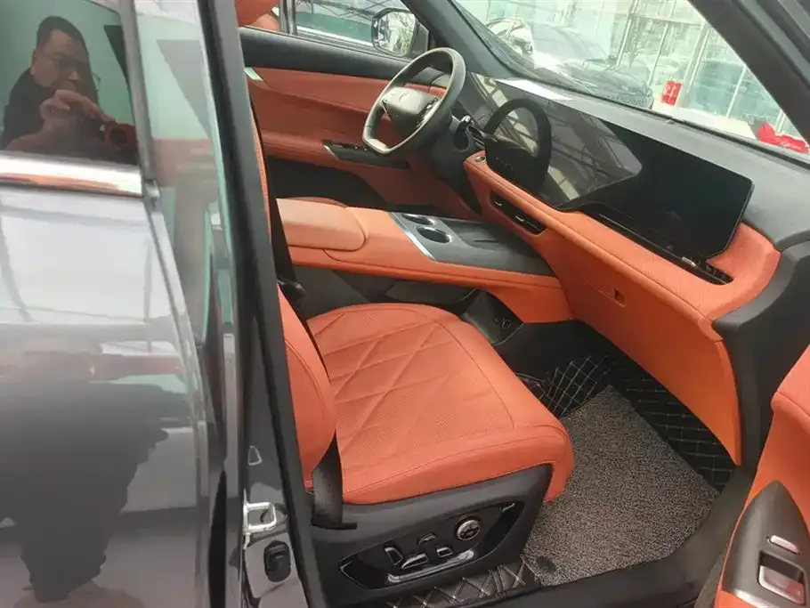 Changan CS75PLUS 2024 из CN, фото 8