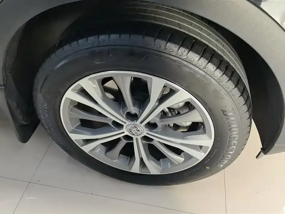Buick Envision Plus 2022 из CN, фото 10