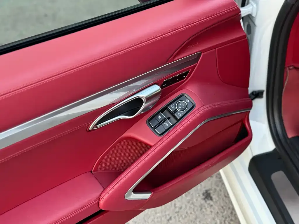 Porsche 718 2025 из CN, фото 5