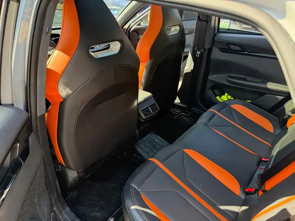 Changan UNI-V 2024 из CN, фото 7