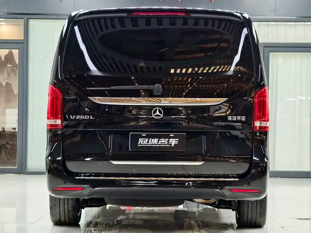 Mercedes-Benz V-Class 2022 из CN, фото 10