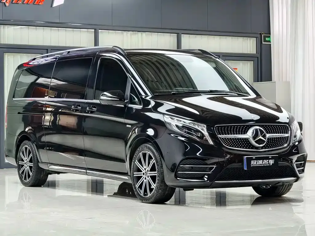 Mercedes-Benz V-Class 2022 из CN, фото 4