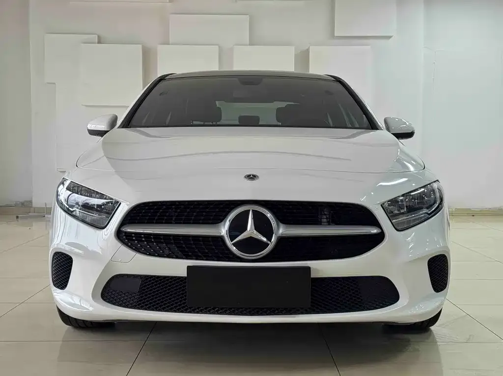 Mercedes-Benz A-Class 2021 из CN, фото 2
