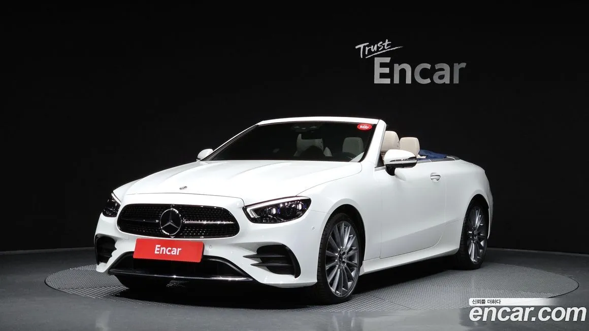 Mercedes-Benz E-Class — фото 1