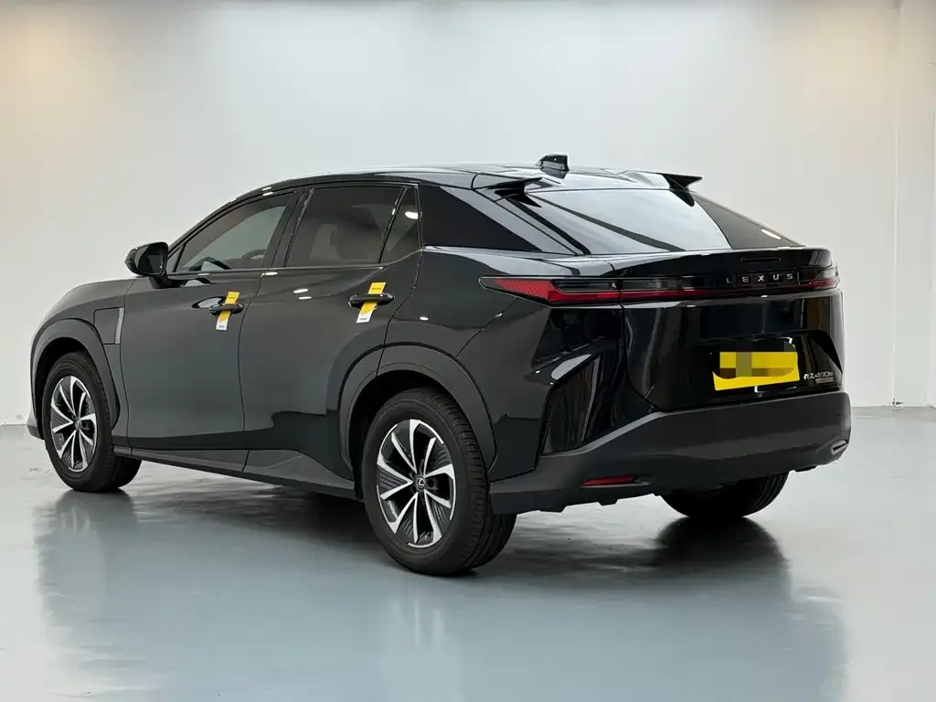 Lexus RZ 2023 из CN, фото 3