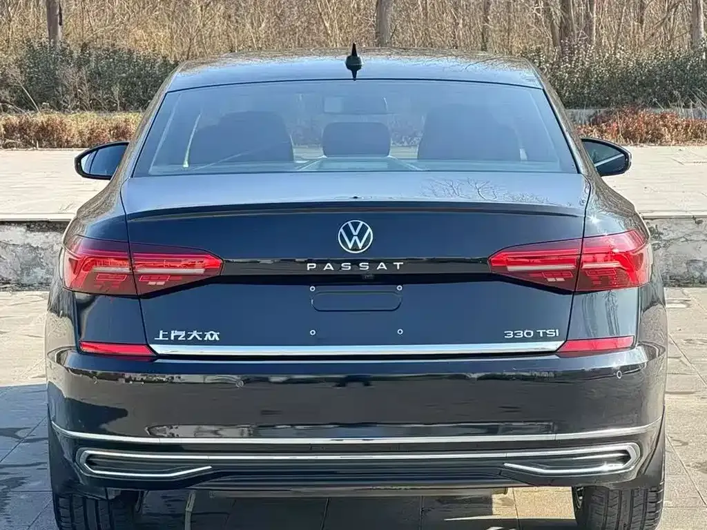 Volkswagen Passat 2021 из CN, фото 3