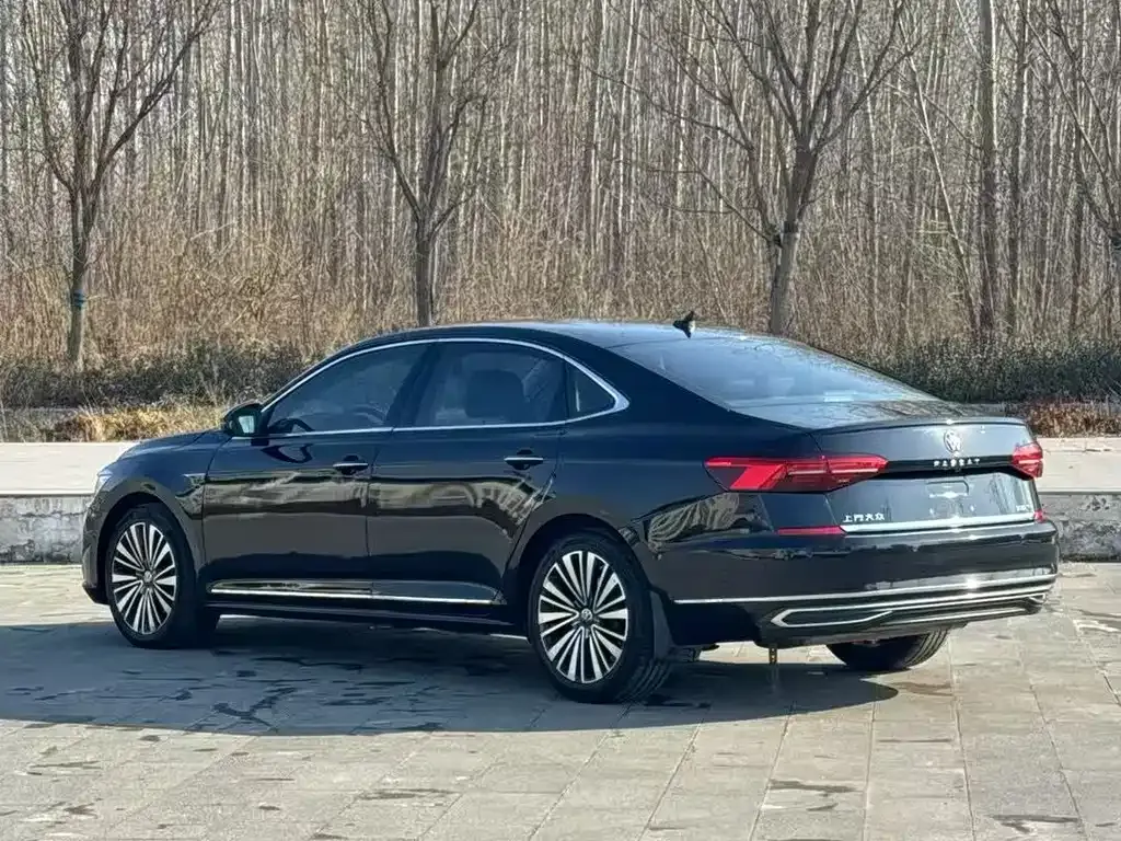 Volkswagen Passat 2021 из CN, фото 4