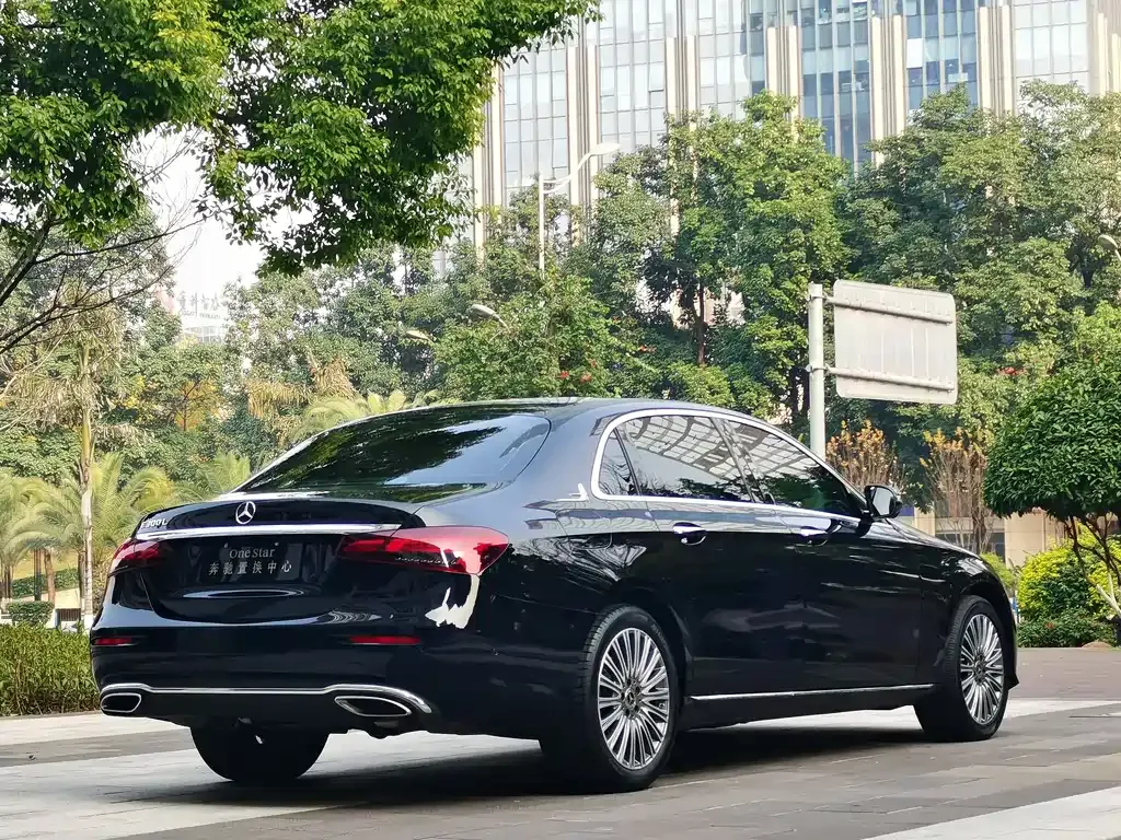 Mercedes-Benz E-Class 2023 из CN, фото 10