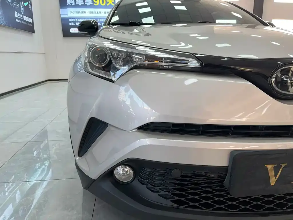 Toyota C-HR 2021 из CN, фото 6