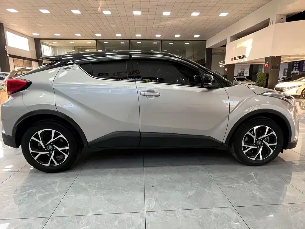 Toyota C-HR 2021 из CN, фото 9