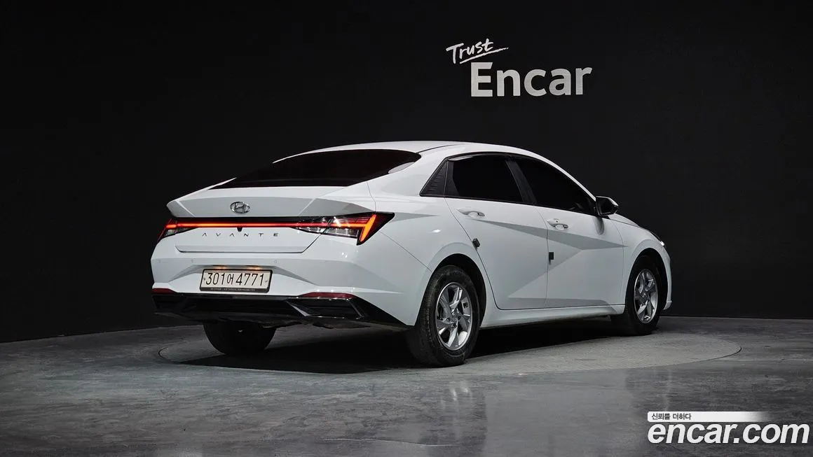 Hyundai AVANTE 2021 из KR, фото 2