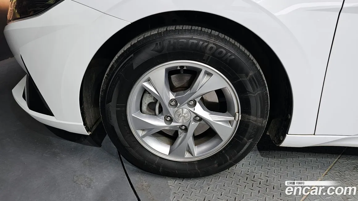 Hyundai AVANTE 2021 из KR, фото 8