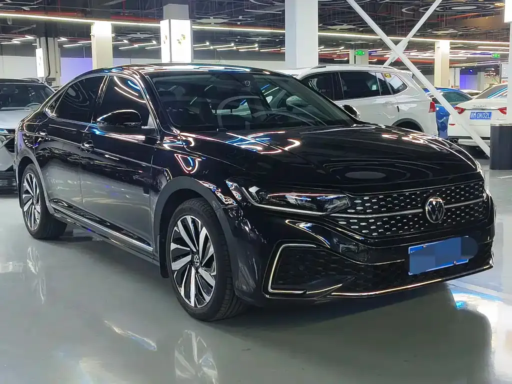 Volkswagen Passat 2022 из CN, фото 6