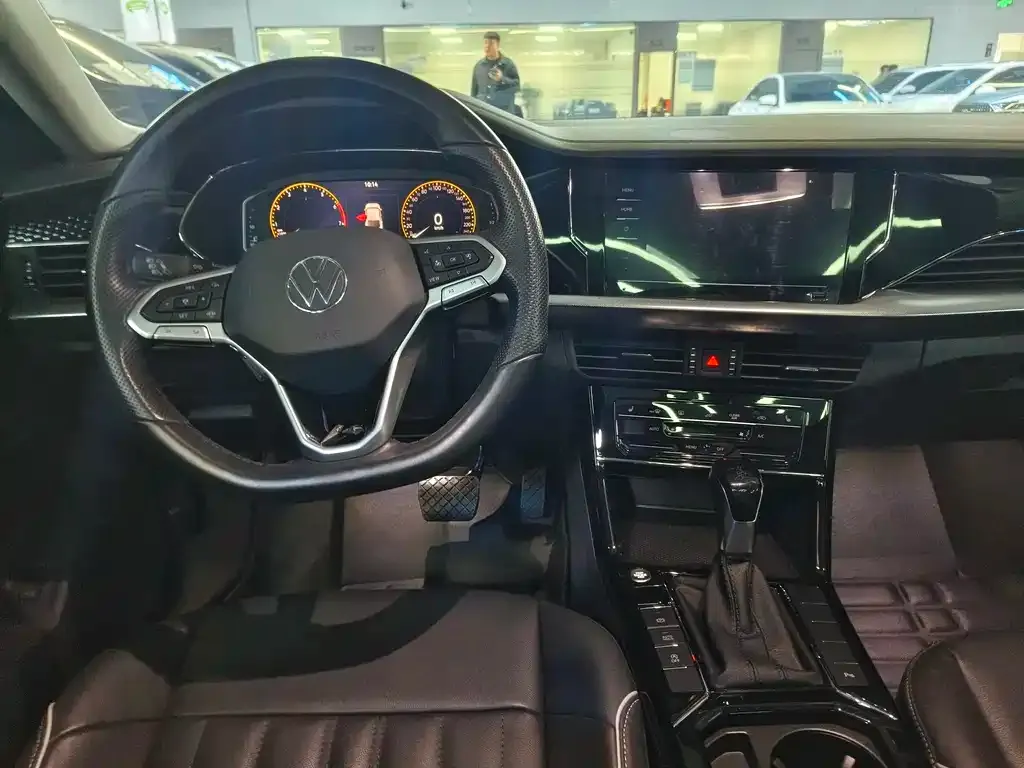Volkswagen Passat 2022 из CN, фото 3